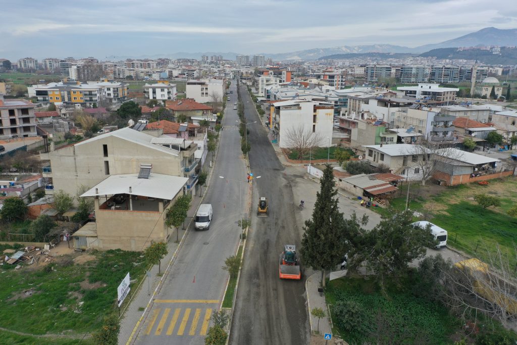 Büyükşehir Belediyesi’nden Aydınlılara Hizmet Yağmuru