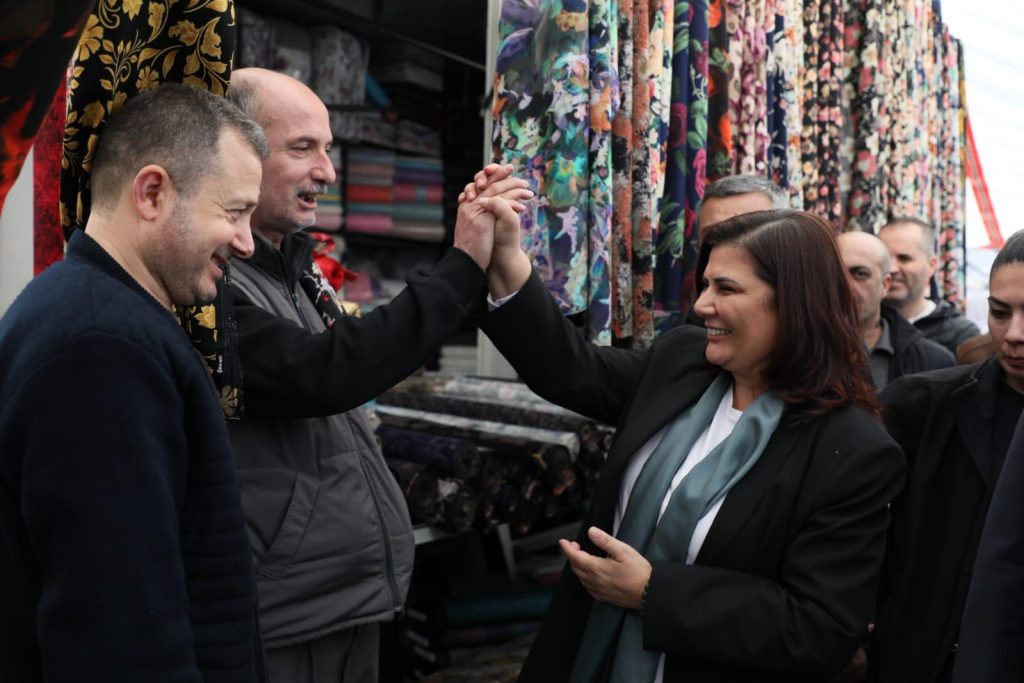 Köşk’te Özlem Çerçioğlu Hayranlığı