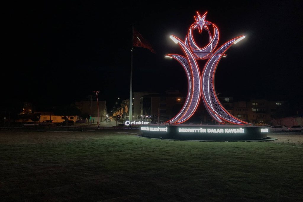 Ortaklar Mahallesinden Demokrasi Dersi