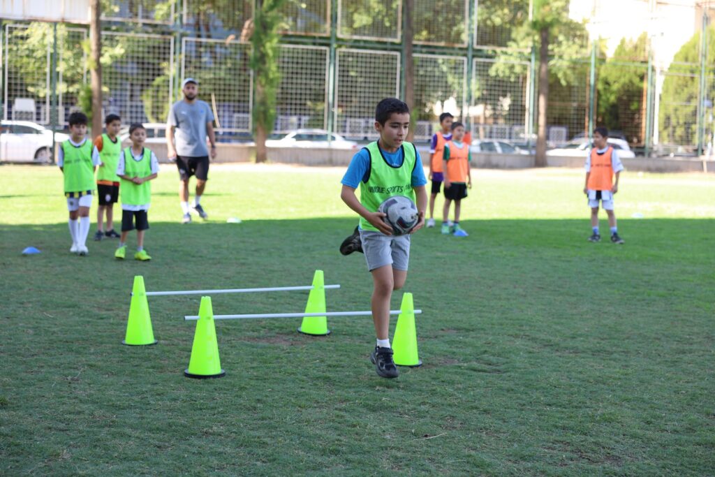 BAŞKAN ÇERÇİOĞLU’NUN DESTEKLERİYLE AYDINLI ÇOCUKLAR SPORLA GELİŞİYOR