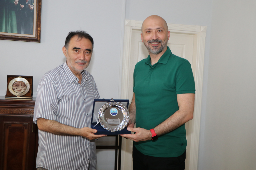 Başkan Arıkan’dan, Müftü Doğru’ya Veda Ziyareti