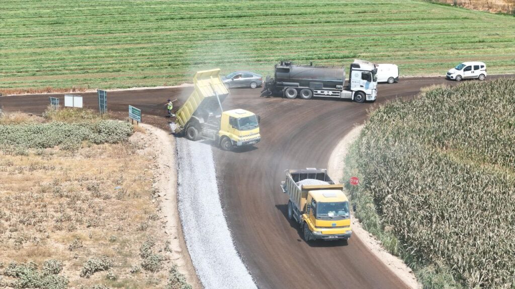 BAŞKAN ÇERÇİOĞLU’NDAN ÇİNE’YE YOL YATIRIMI: ULAŞIM HEM DAHA GÜVENLİ HEM DAHA KONFORLU