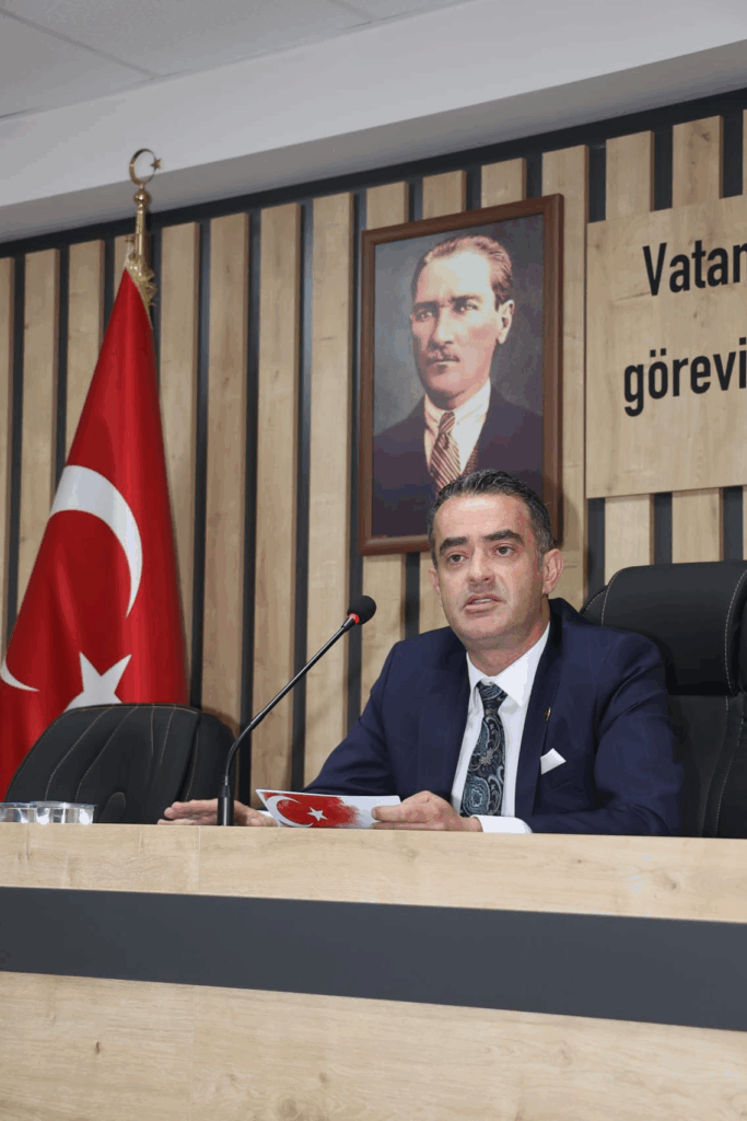 Koçarlı Belediye Başkanı Özgür Arıcı 30 Ağustos Zafer Bayramı dolayısıyla bir mesaj yayımladı