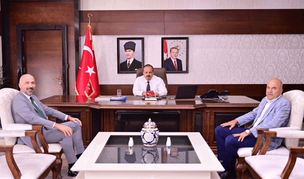 Başkan Arıkan ve AK Parti İlçe Başkanı Oğuz, Vali Canbolat’ı Ziyaret Etti
