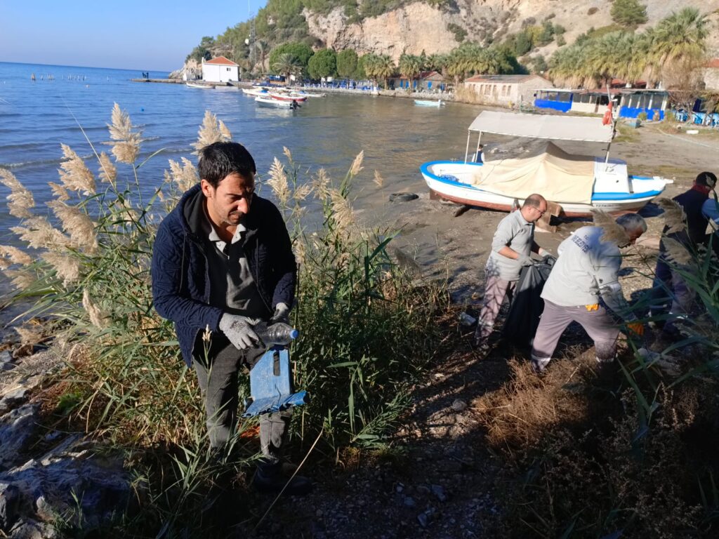 Söke Belediyesi’nden Kıyı Hattında Kapsamlı Temizlik Çalışması