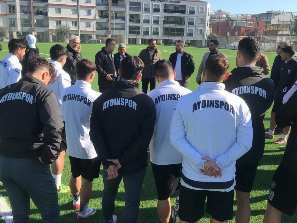 Aydınspor’a Moral Ziyareti: Baklava İkramı ve Galibiyet Primi Açıklandı