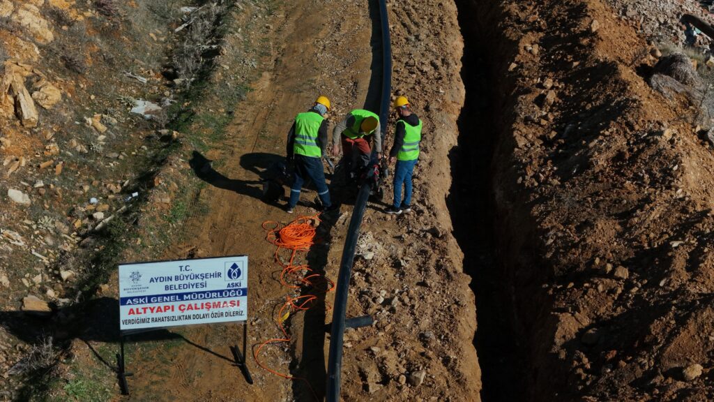 BAŞKAN ÇERÇİOĞLU’NDAN KARACASU’YA 4.8 MİLYON TÜRK LİRASI DEĞERİNDE ALTYAPI YATIRIMI