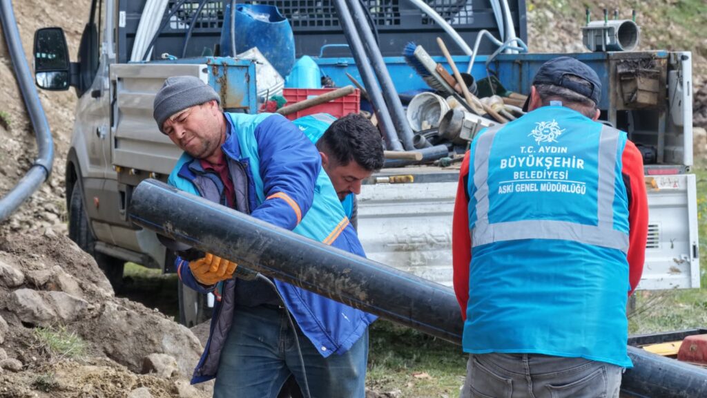 BAŞKAN ÇERÇİOĞLU’NUN ÇALIŞMALARIYLA KUYUCAK’IN ALTYAPISI DAHA DA GÜÇLENİYOR