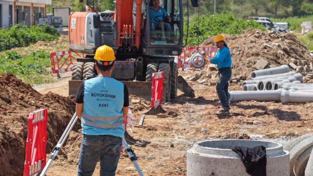 BAŞKAN ÇERÇİOĞLU’NDAN EFELER’DE ALTYAPI YATIRIMI