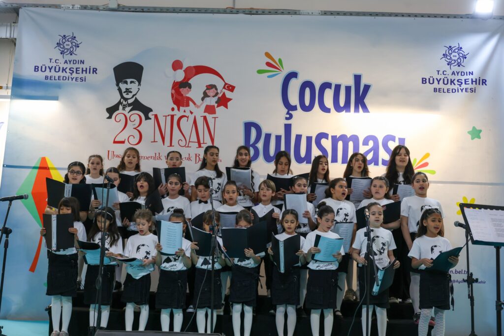 BAŞKAN ÇERÇİOĞLU’NDAN ÇOCUKLARA 23 NİSAN HEDİYESİ