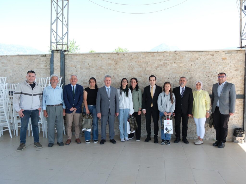 Başkan Erol’dan Başarılı Öğrencilere Anlamlı Buluşma