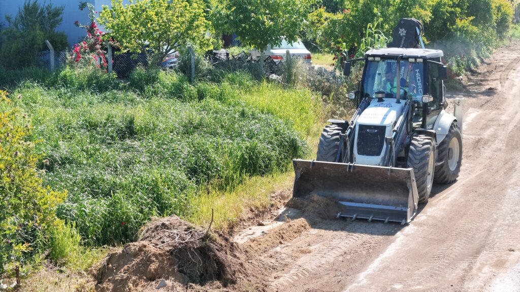 BAŞKAN ÇERÇİOĞLU KIRSAL MAHALLELERDEN KENT MERKEZLERİNE KADAR AYDIN’IN DÖRT BİR YANINDA ÇALIŞMALARINI SÜRDÜRÜYOR