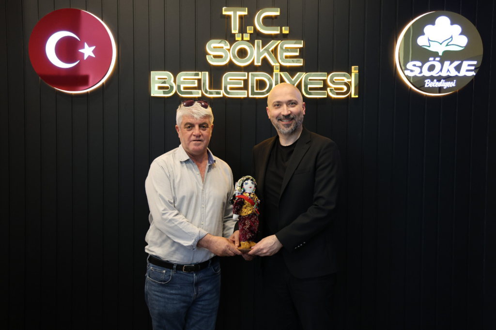 Güllübahçe Mahalle Muhtarı Yusuf Çam’dan, Başkan Arıkan’a festival teşekkürü