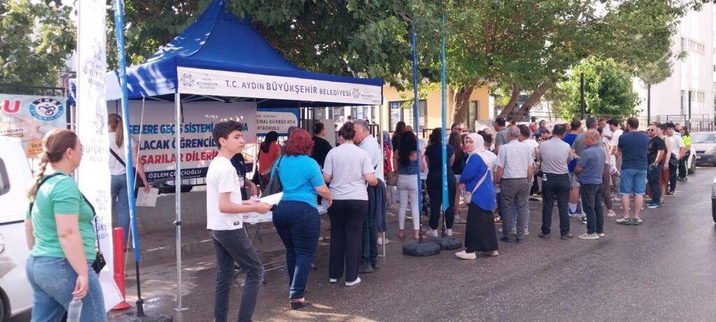 BAŞKAN ÇERÇİOĞLU’NDAN LGS’YE KATILAN ÖĞRENCİLERE DESTEK
