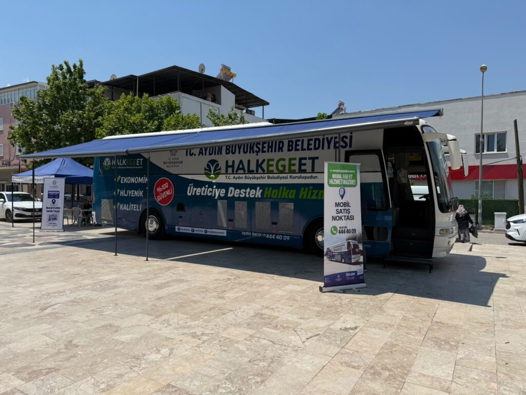 AYDIN BÜYÜKŞEHİR BELEDİYESİ MOBİL HALK EGE ET YENİPAZAR’DA VATANDAŞLARLA BULUŞTU